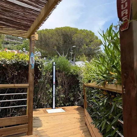 Ecrin De L'île D'or Camping