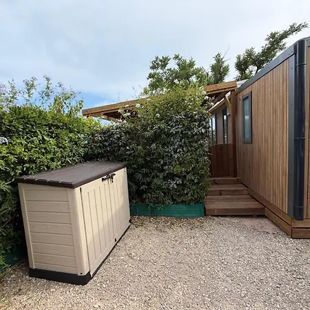 Ecrin De L'île D'or Camping *